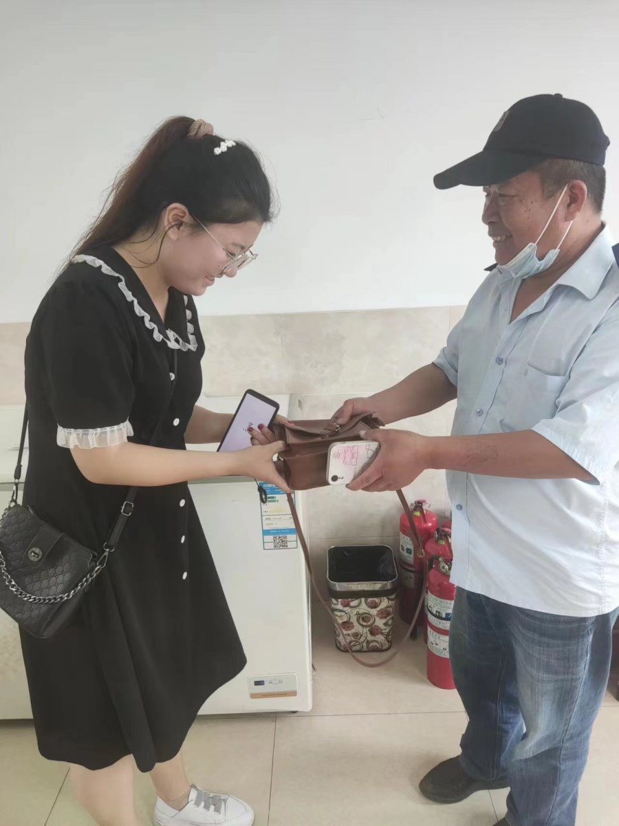 97f7e95519f907821bd540dd52fe9a0.jpg 97f7e95519f907821bd540dd52fe9a0.jpg